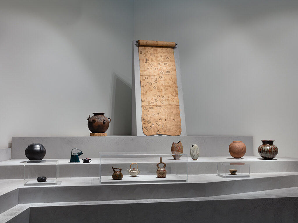 Exposiciones de cerámica de Magdalene Odundo