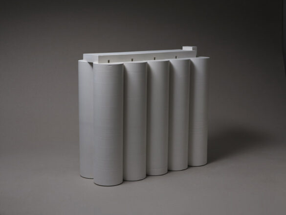 35 x 45 x 18 cm Pieza de cerámica de Juan Ortí