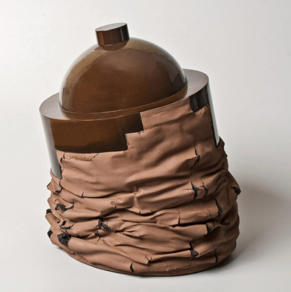 Escultura cerámica de Gregorio Peño