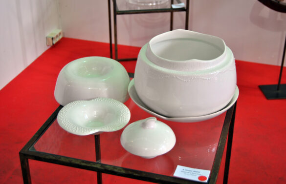 Alejandra Banuelos Pieza de cerámica de Alejandra Bañuelos