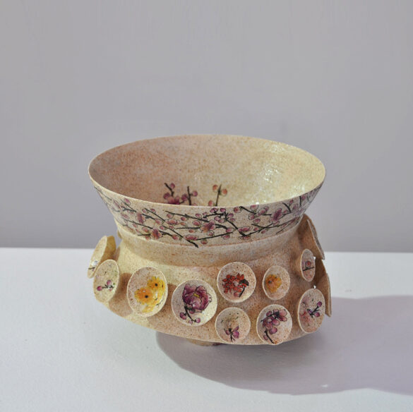Pieza de cerámica de Kris Campo