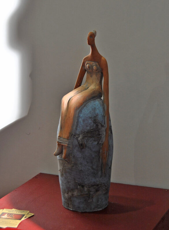 Escultura cerámica de "Terracotas Mercedes Millán"