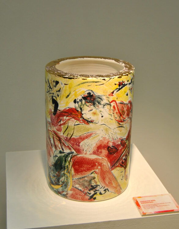 Pieza de cerámica de Yu Dong Zhou, 2013