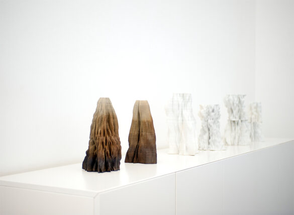 Jonathan Keep Escultura cerámica de Jonathan Keep