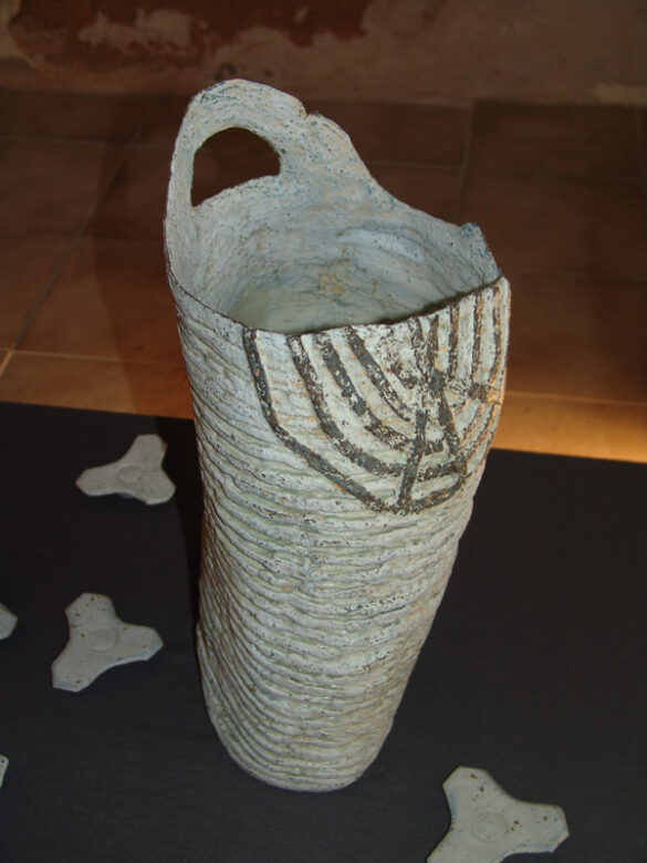 Pieza de cerámica de Txaro Marañon