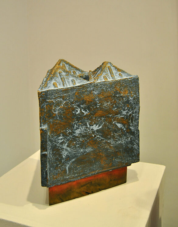 Escultura cerámica de Lucia Yang Lee Yao Huo