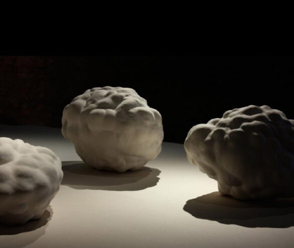 Dahne_Corregan_1 Escultura cerámica de Daphne Corregan