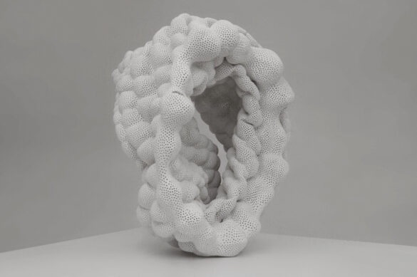 Zsuza_FuzesiHieierli Escultura cerámica de Zsuza FuzesiHieierli