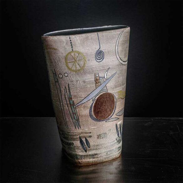 Pieza de cerámica de Dolors-Escoté y Camil.la Pérez Salvà