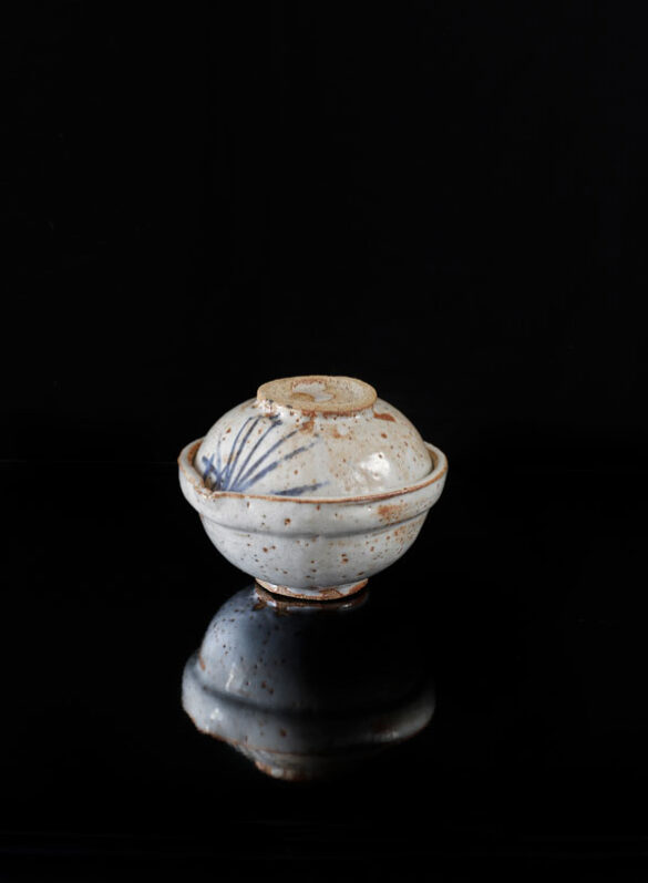 Pieza de cerámica de Encarna Soler