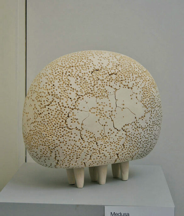 Pieza de cerámica de Rafaela Paraja
