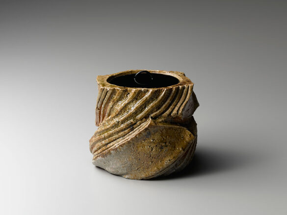 Pieza de cerámica de Shozo Michikawa