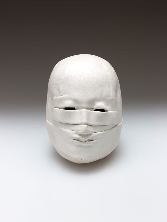 Dionyse-Carmen Pieza de cerámica de Carmen Dionyse