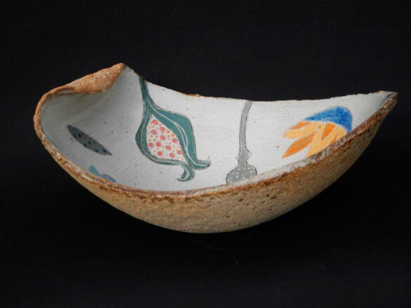 Pieza de cerámica de Jil Fanshawe Kato