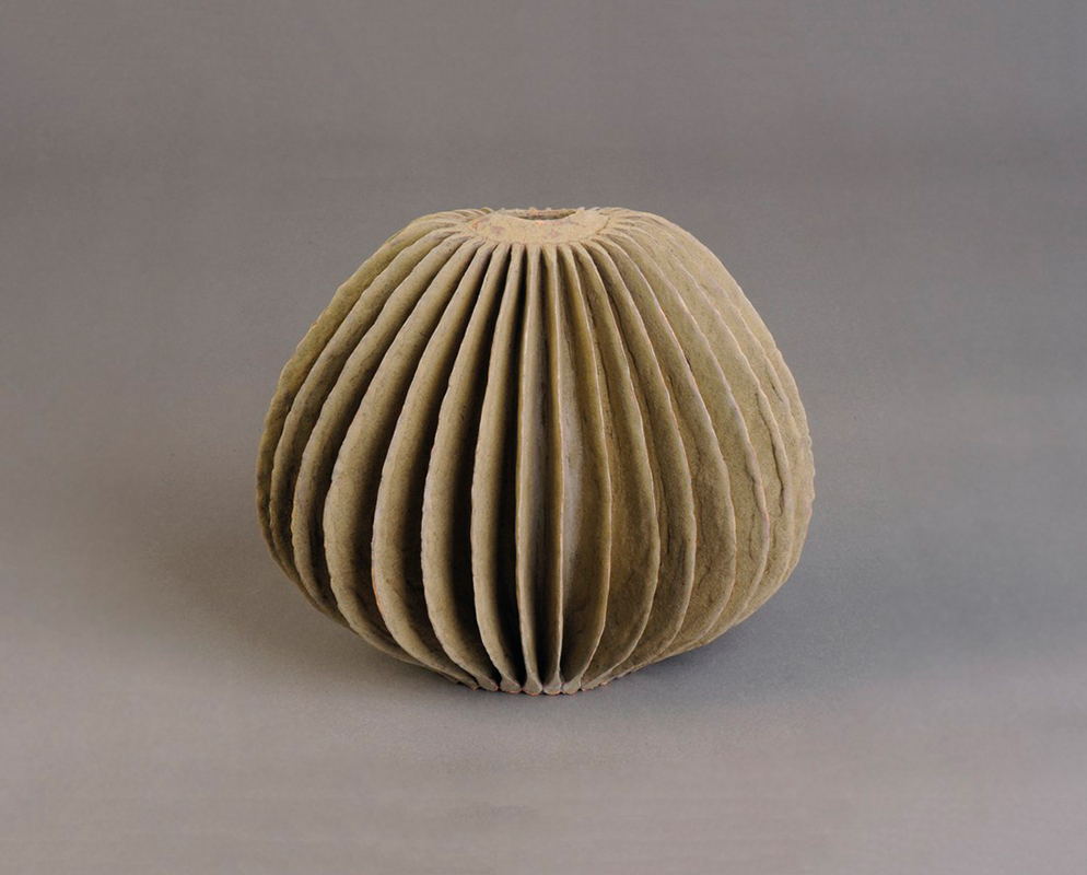 Pieza de cerámica de Ursula Morley-Price