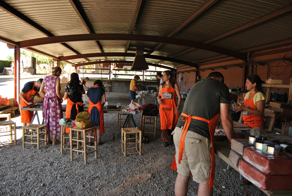 Taller de rakú impartido por Ana Felipe