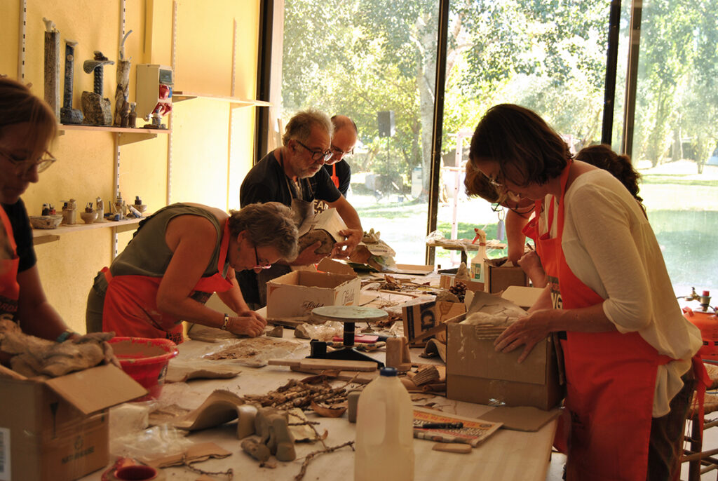 Taller de escultura cerámica impartido por Xohan Viqueira