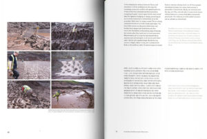 Páginas interiores del libro Factory. Neil Brownsword