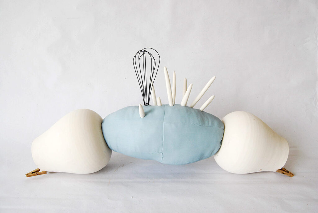 Escultura cerámica de Estela Miguel