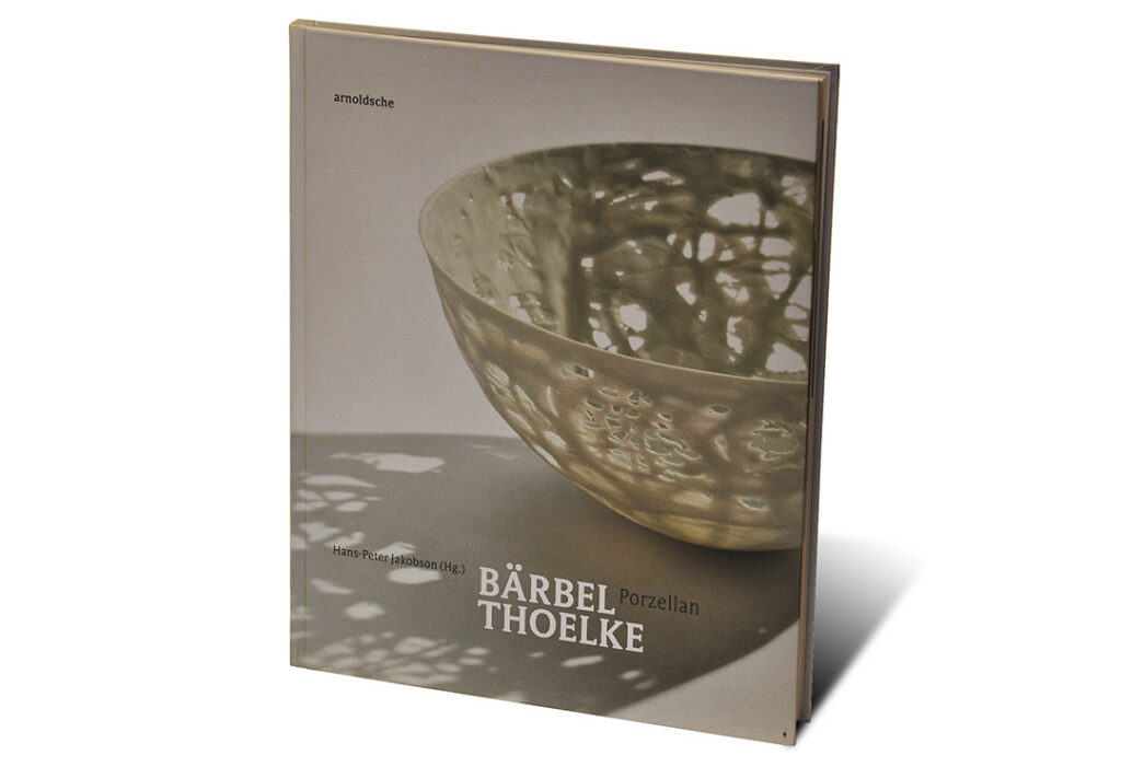 Portada del libro sobre el ceramista aleman Bärbel Thoelke