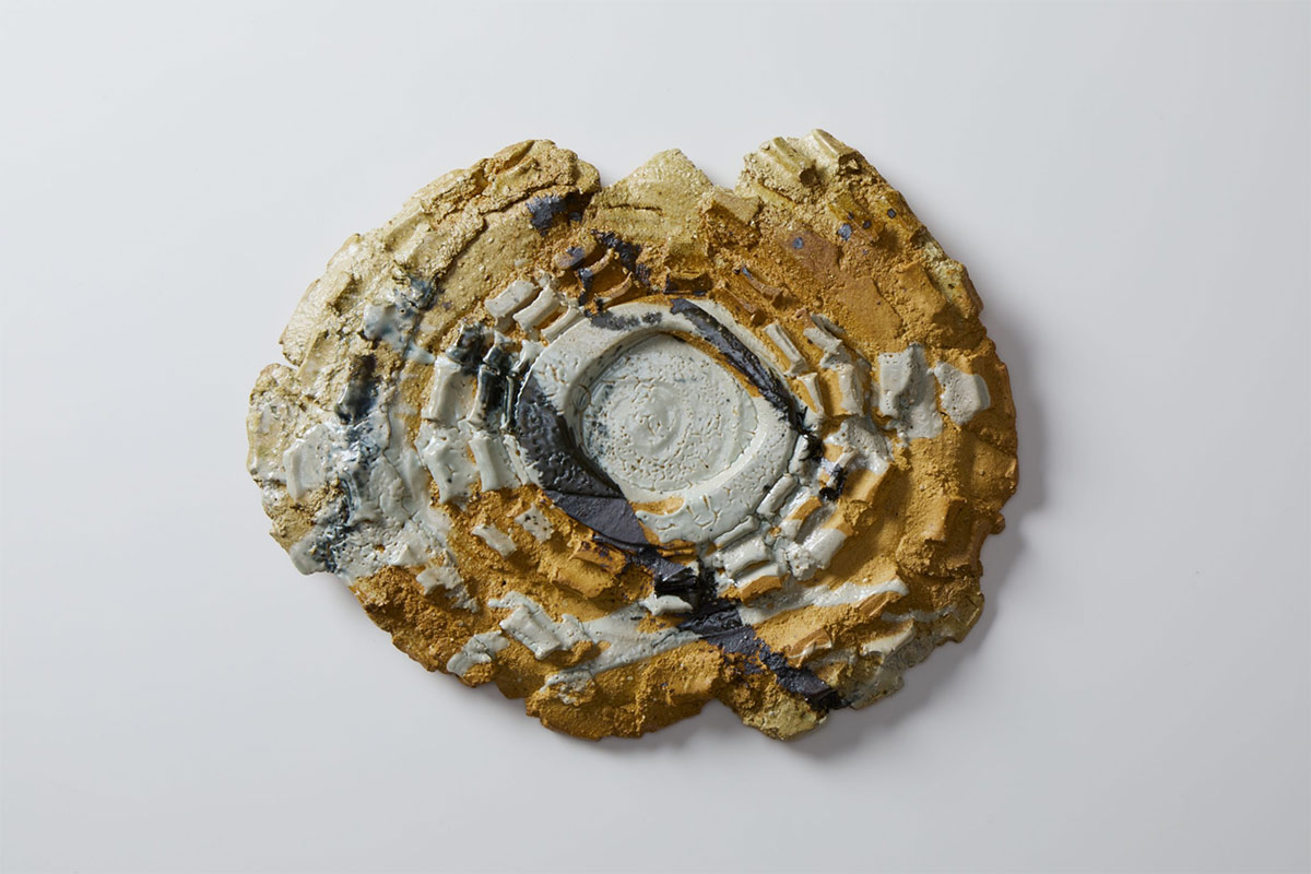 Pieza de cerámica de Shozo Michikawa