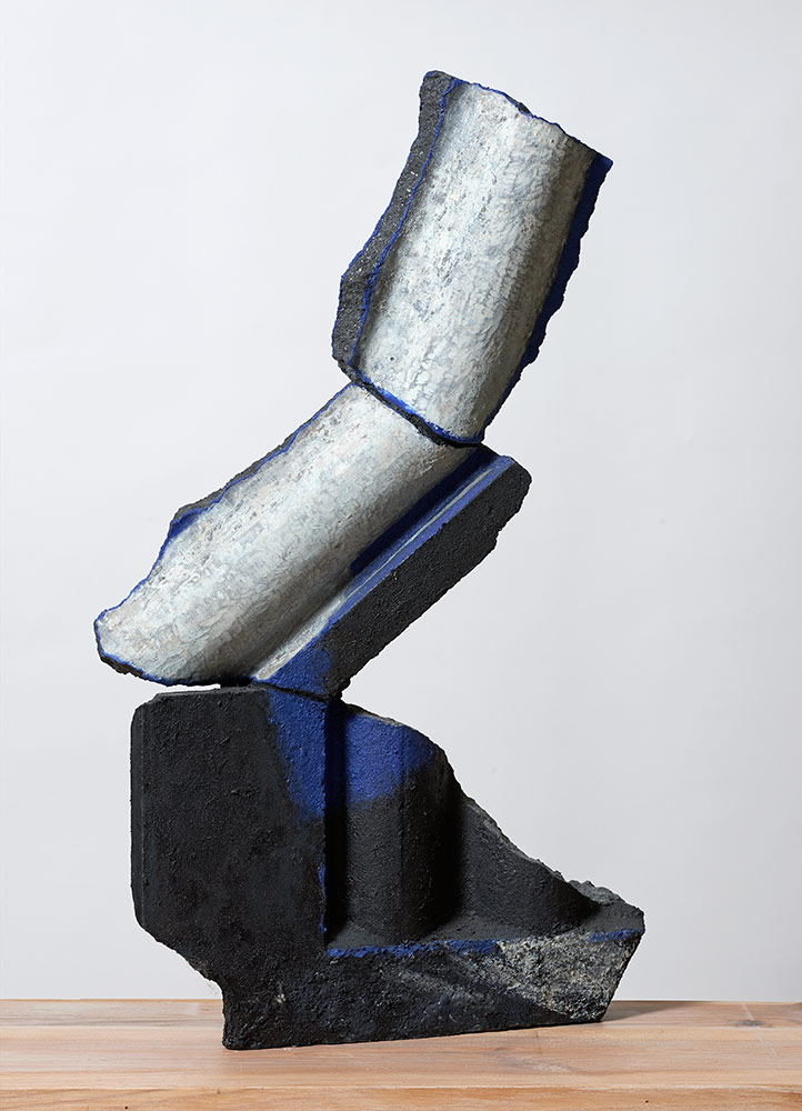 Escultura cerámica de Elena Colmeiro