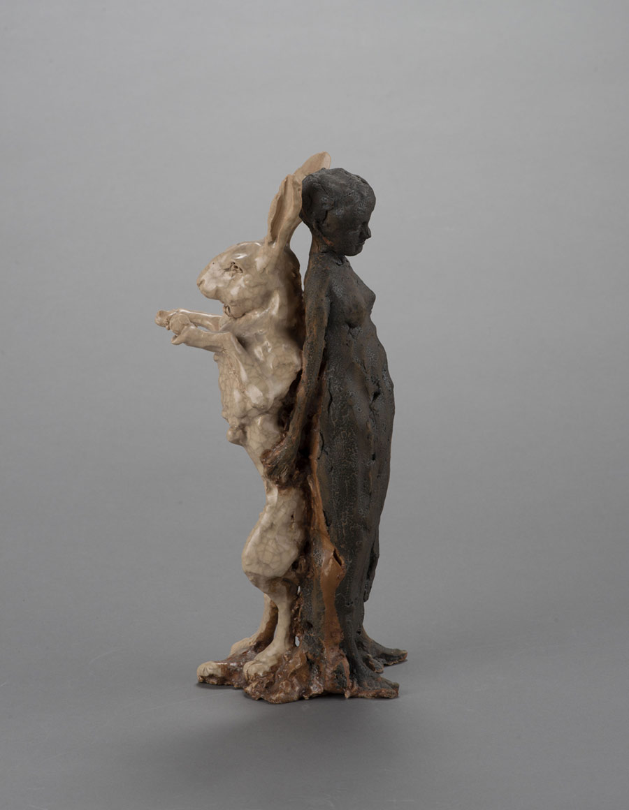 Pieza de cerámica de Audrius Janušonis