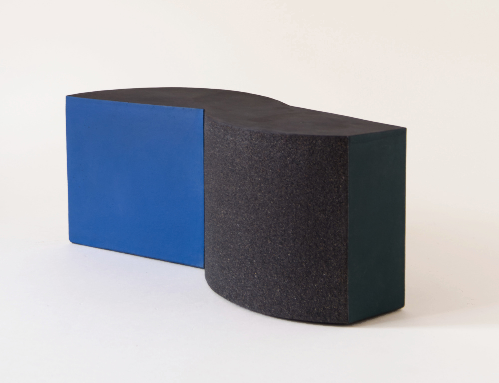 Escultura cerámica de Enric Mestre