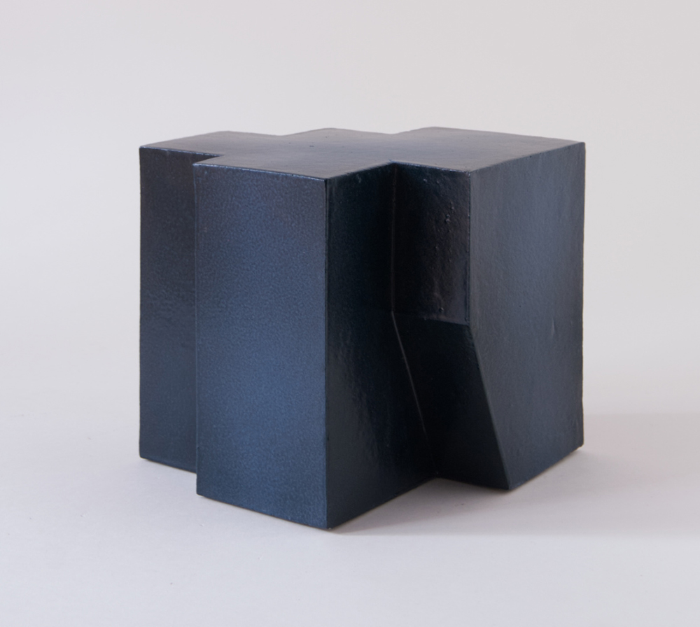 Escultura cerámica de Enric Mestre