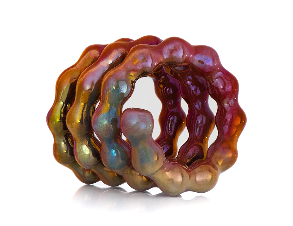 Escultura cerámica de Uriel Caspi