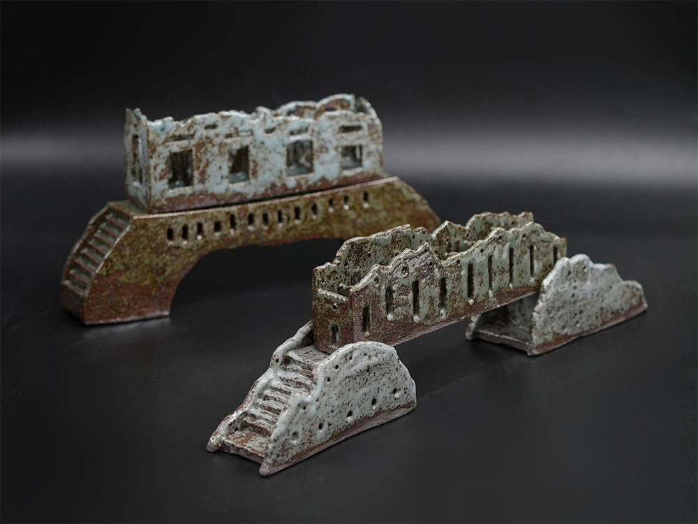 Escultura cerámica de Walter Yu