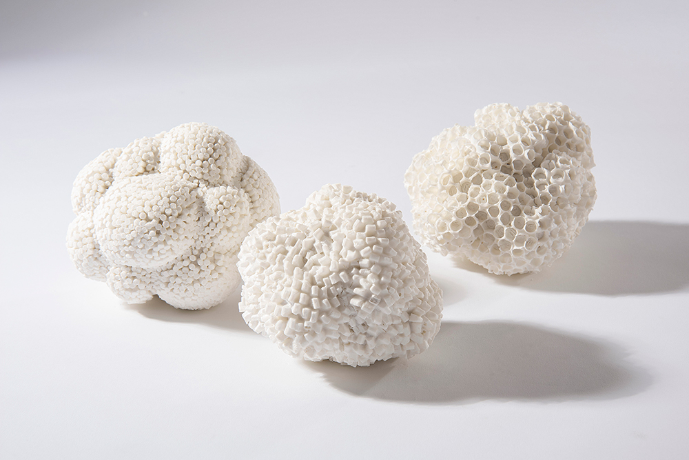 Escultura cerámica de Heide Nonnenmacher