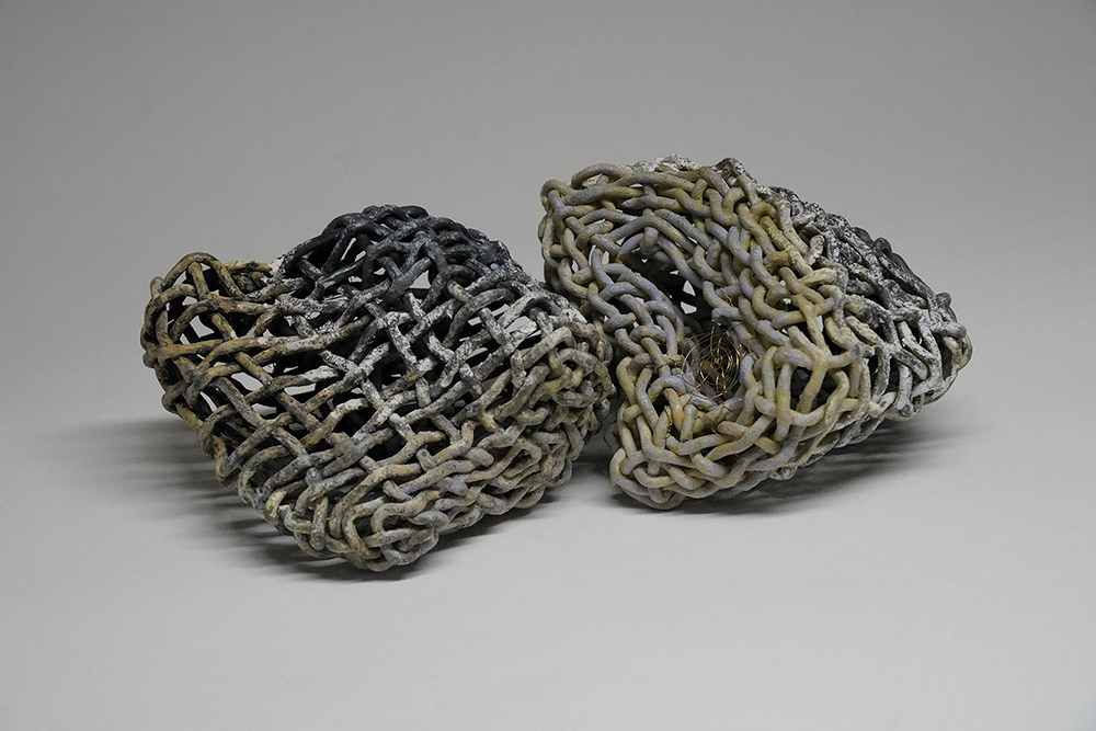 Escultura cerámica de Phyllis Kudder Sullivan