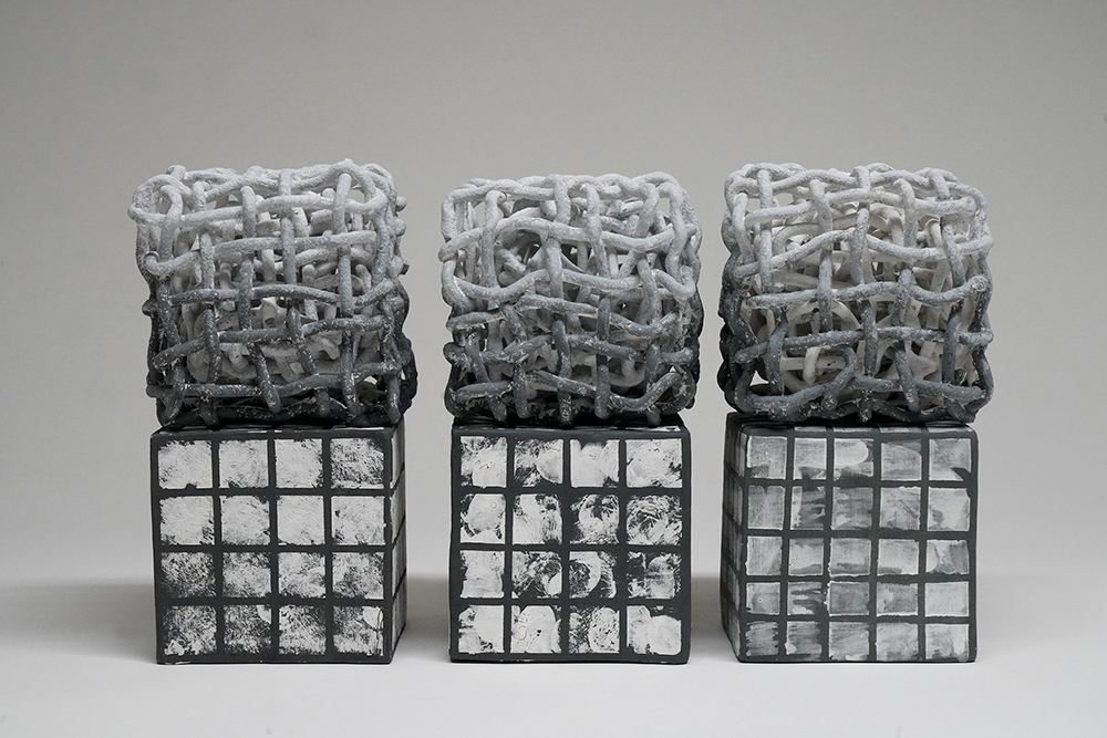 Escultura cerámica de Phyllis Kudder Sullivan