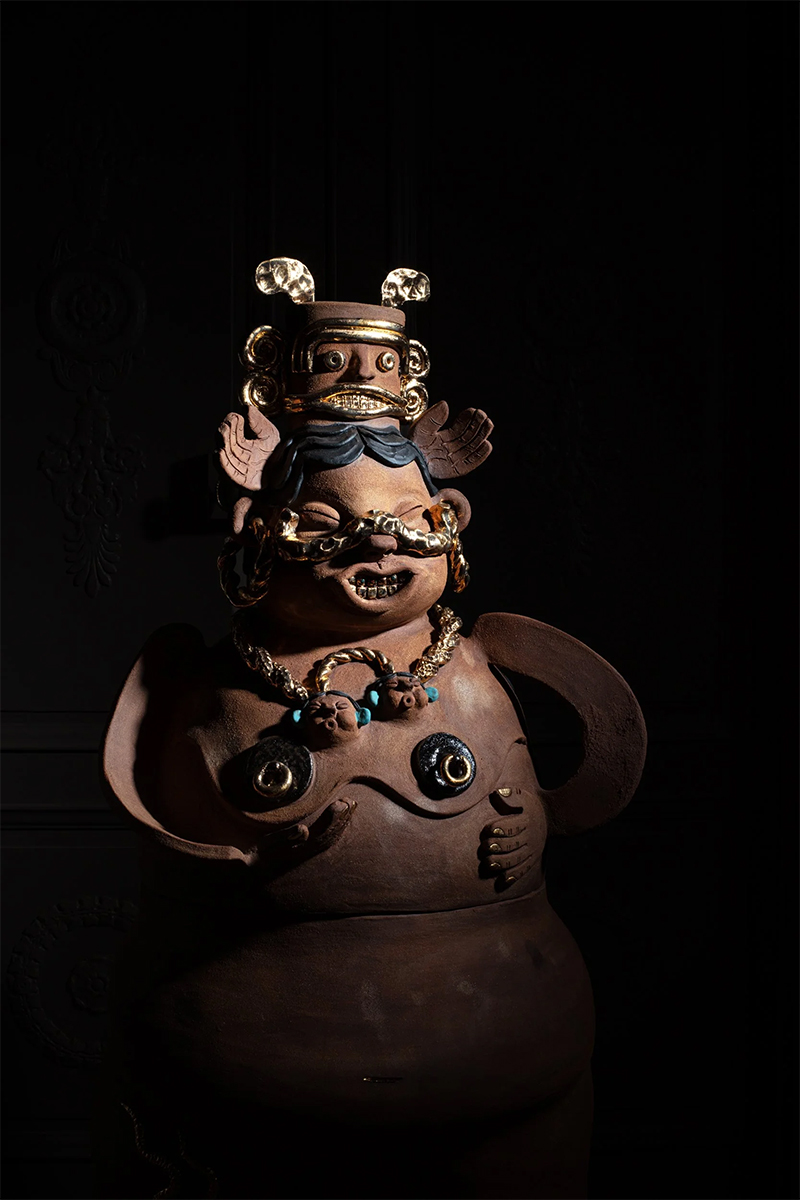 Escultura cerámica de Joel Gaitan