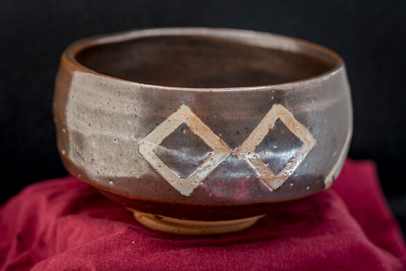 Pieza de cerámica de Haruji Kato