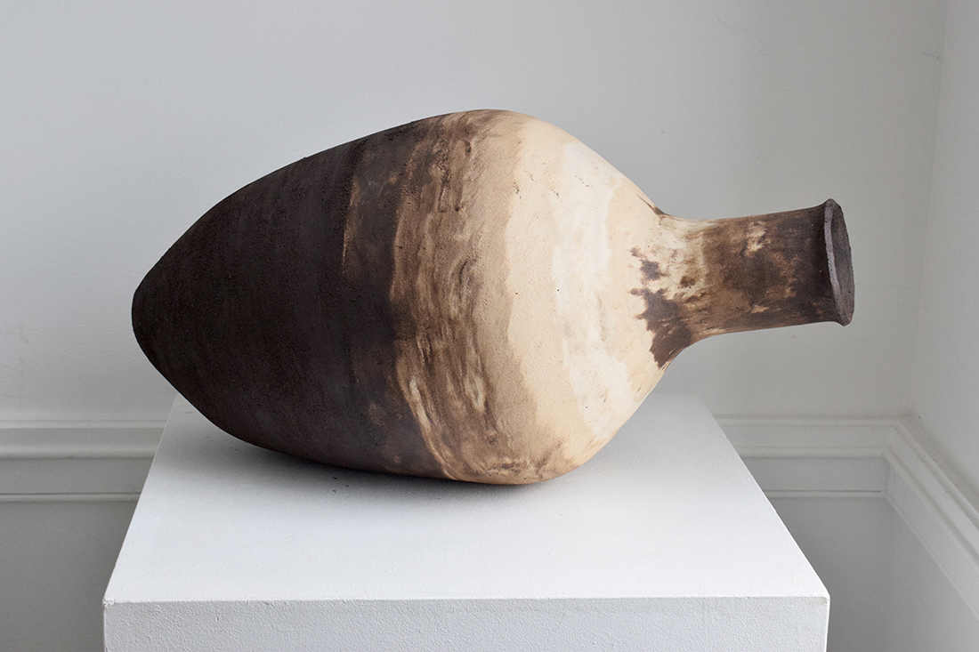 Pieza de cerámica de Bisila Noha