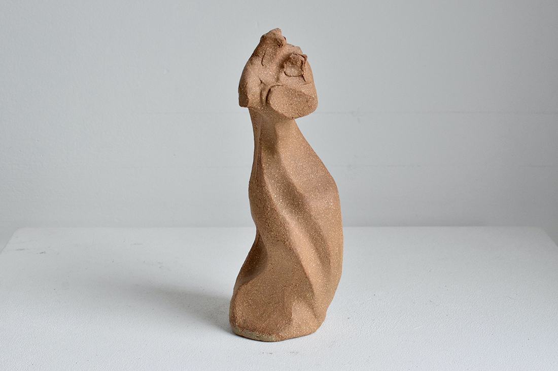 Pieza de cerámica de Bisila Noha