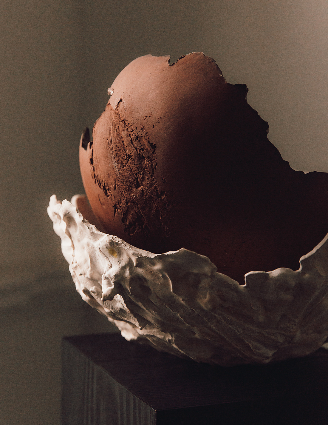 Pieza de cerámica de Bisila Noha