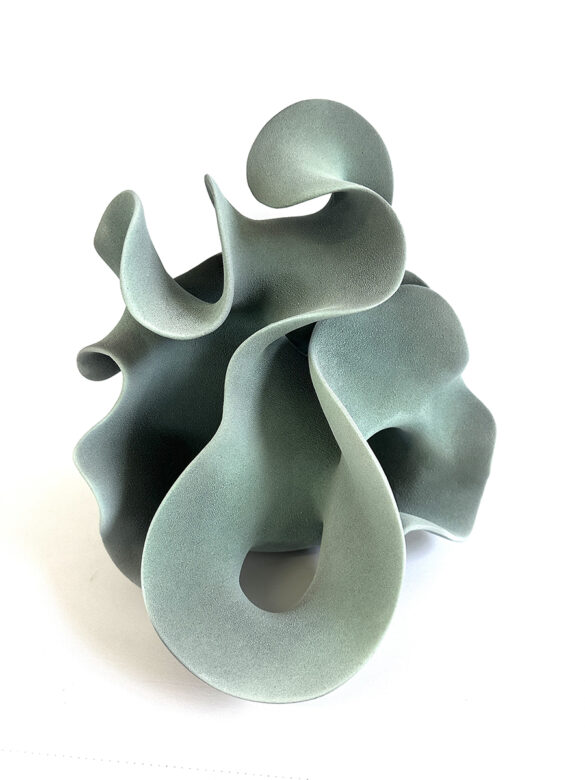 Pieza de cerámica de Liliane Demeester