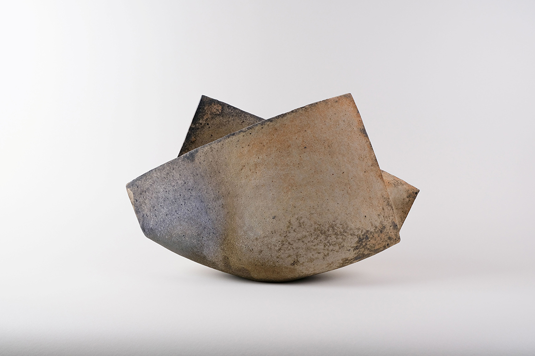 Pieza de cerámica del artista japonés Mihara Ken