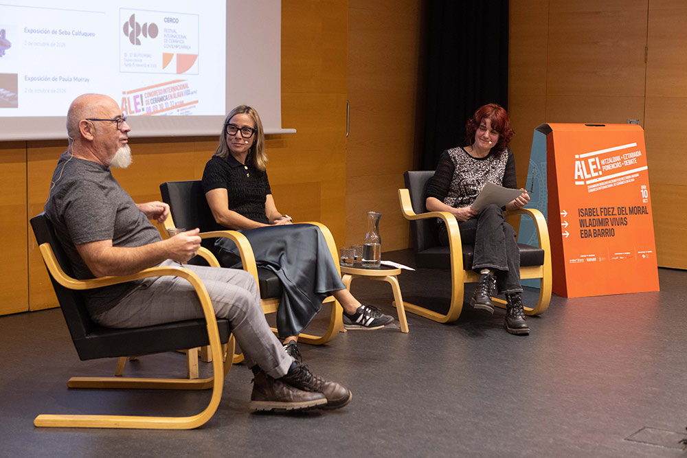 Charla “Manos, Barro y Memoria”, con Wladimir Vivas, Isabel Fernández del Moral y Eba Barrio en Artium (Vitoria-Gasteiz)